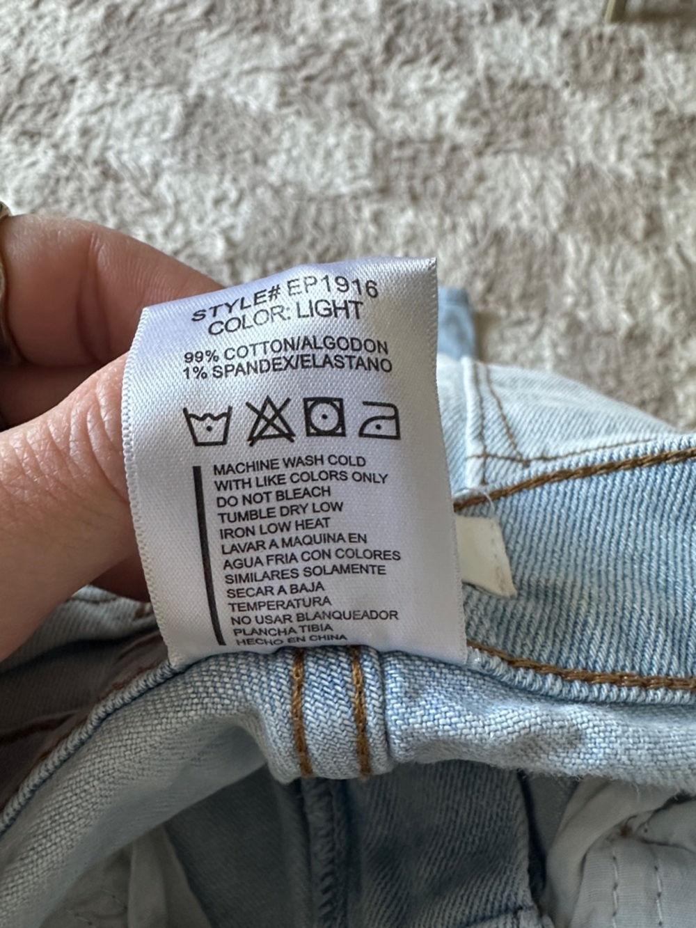 Vibrant Light Wash Distressed Straight-Leg Jeans - Women - Picture 6 of 6